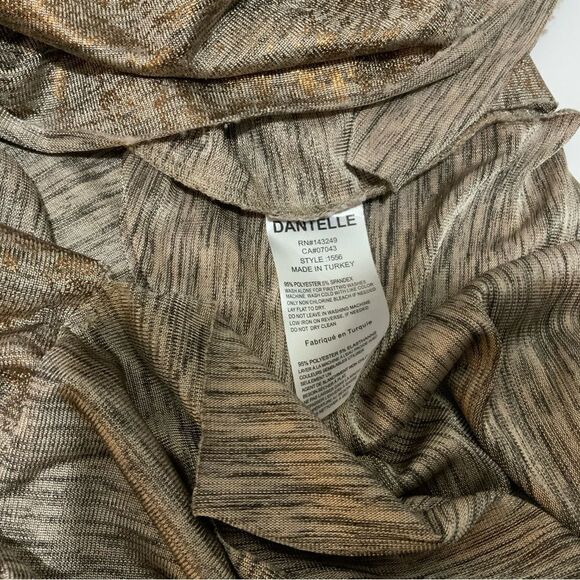 Dantelle Metallic Top size M made in turkey 95% polyester 5% spandex - Picture 8 of 9